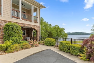 1235 New Lake Rd, Spring City, TN 37381