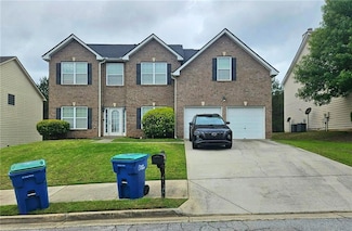 4925 Locherby Dr, Fairburn, GA 30213