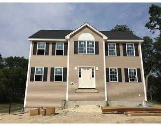 25 Marjorie St, Methuen, MA 01844