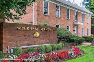 60 Wyckham Rd, Spring Lake, NJ 07762