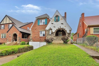5110 Laconia Ave, Cincinnati, OH 45237