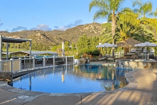 913 North Ave, Escondido, CA 92026