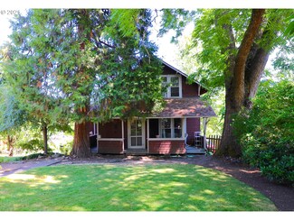 245 Pearl St, Eugene, OR 97401