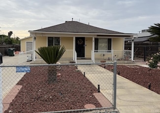 857 Lafayette Ave, Lindsay, CA 93247