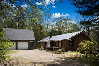 719 Benner Rd, Bristol, ME 04539