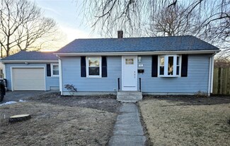 71 Border St, West Warwick, RI 02893