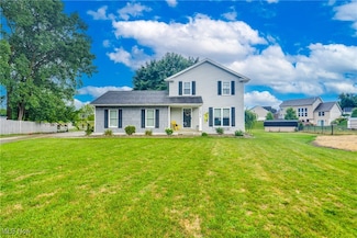 12014 Lagoona Cir NW, Uniontown, OH 44685