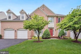 11009 Larkmeade Ln, Potomac, MD 20854