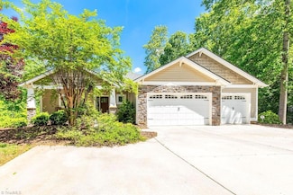 46827 Tall Whit Rd, New London, NC 28127