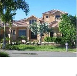 4867 Tarpon Ave, Bonita Springs, FL 34134