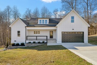 103 Laken Ln, Dickson, TN 37055