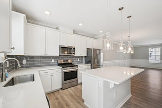 2268 Red Knot Ln, Apex, NC 27502