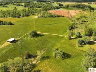 69 AC Radio Station Rd, Tompkinsville, KY 42167