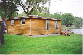 9408 Humphrey Rd, Reading, MI 49274