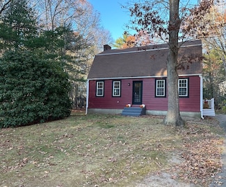 6 Garden Dr, Carver, MA 02330