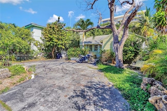 8919 Harding Ave, Surfside, FL 33154