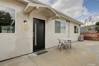 10343 Jardine Ave, Sunland, CA 91040