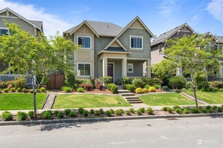 10815 Eastridge Dr NE, Redmond, WA 98053