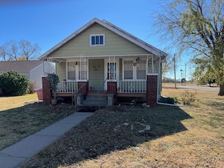 603 E 6th St, La Crosse, KS 67548