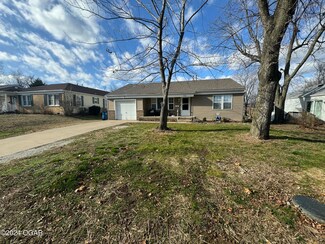 1316 Massachusetts Ave, Joplin, MO 64801