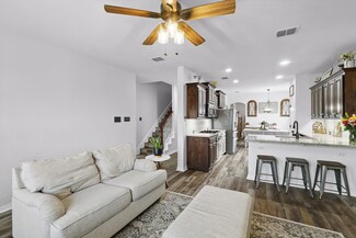4728 Daisy Leaf Dr, Fort Worth, TX 76244