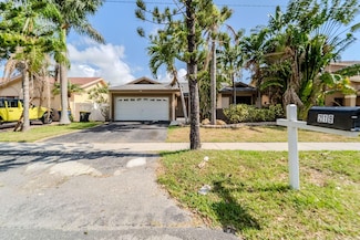 219 SE 8th St, Dania, FL 33004