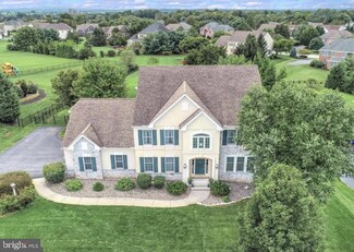 964 Wetherburn Dr, York, PA 17404