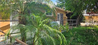 7054 Vanscoy Ave, North Hollywood, CA 91605