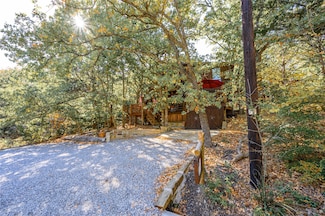 258 Westminister Dr, Pottsboro, TX 75076