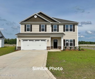 903 Uplands Ln, Jacksonville, NC 28546