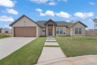 2711 Starling Dr, Midland, TX 79706