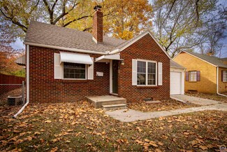 2415 SW Beverly Ct, Topeka, KS 66611