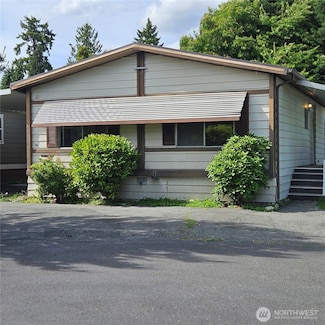 7031 NE 175th St Unit 20, Kenmore, WA 98028