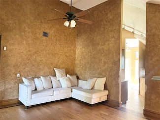 13118 Rustic Cir, Balch Springs, TX 75180