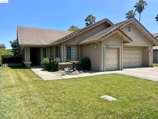 2139 Saint Andrews Ct, Discovery Bay, CA 94505