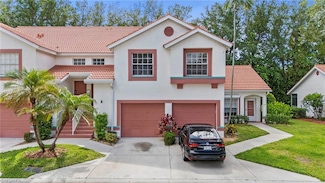 505 Windsor Square Unit 202, Naples, FL 34104
