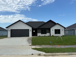3420 Jagged Leaf Dr, Columbia, MO 65202