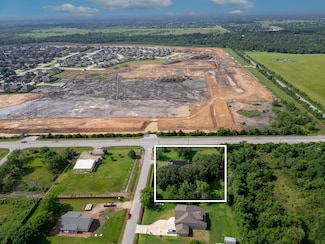 8321 Fm 517 Rd W, Dickinson, TX 77539