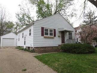 132 Dawley St NE, Cedar Rapids, IA 52402