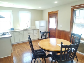 202 Lincoln St Unit St, Seekonk, MA 02771