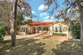 1504 Hillmont St, Austin, TX 78704