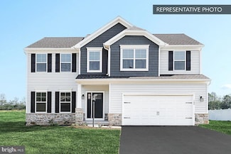 119 Long Bend Dr, Carlisle, PA 17015