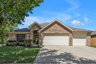 2001 Robincreek Cove, Heartland, TX 75126