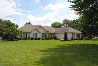 32312 Acacia Ct, Avon Lake, OH 44012