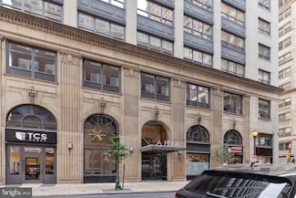 1425 Locust St Unit 5F, Philadelphia, PA 19102