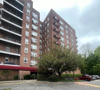 245 Rumsey Rd Unit 7K, Yonkers, NY 10701