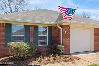 105 Kings Ridge Dr, Brandon, MS 39047