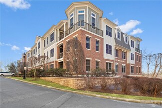 1 Wayland Ave Unit 109S, Providence, RI 02906
