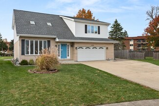 1470 Abourndale Ct, Wheeling, IL 60090