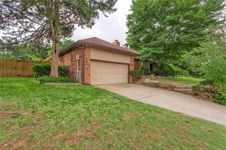 802 Sunny Brook Dr, Edmond, OK 73034